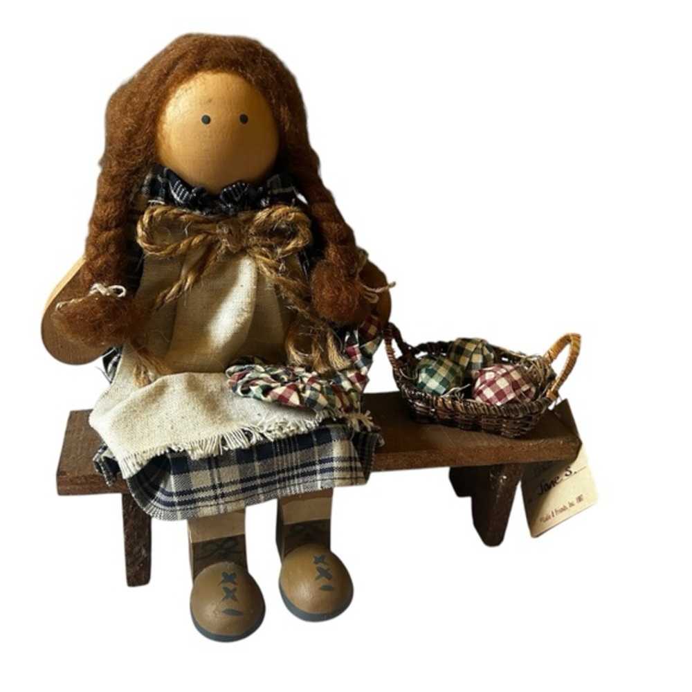 Lizzie High Gretchen High wooden doll Rug maker with bench and braided rug